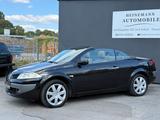 Renault Megane Cabrio 1.6 KARMANN *LEDER*PANORAMA*NAVI - Renault Megane: Cabrio, 1.6