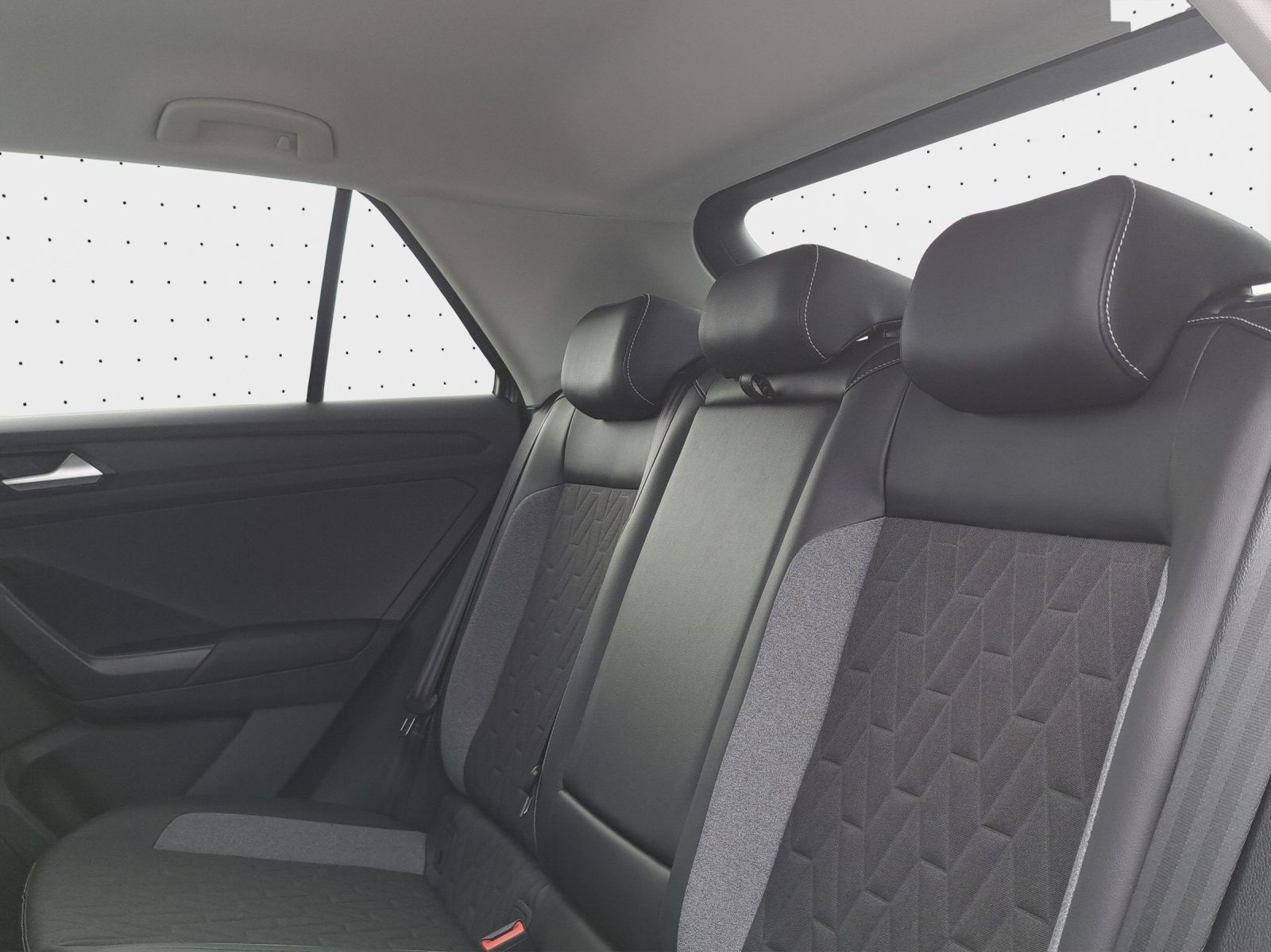 Volkswagen T-Roc - Bild 14