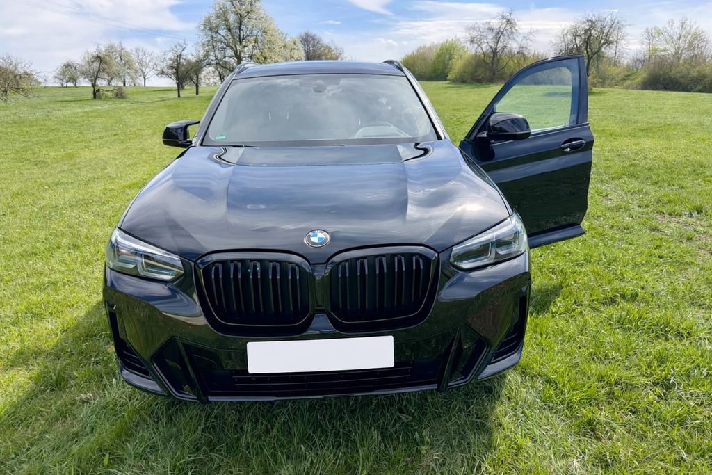 Image of BMW X3 M40
