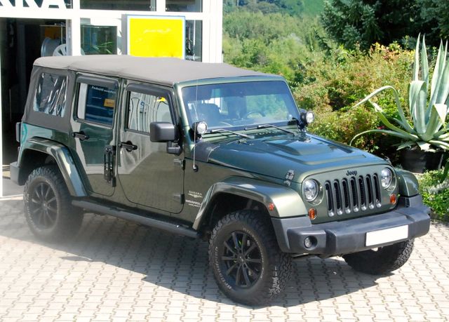 Jeep Wrangler Unlimited Sahara 2.8 CRD Autom.