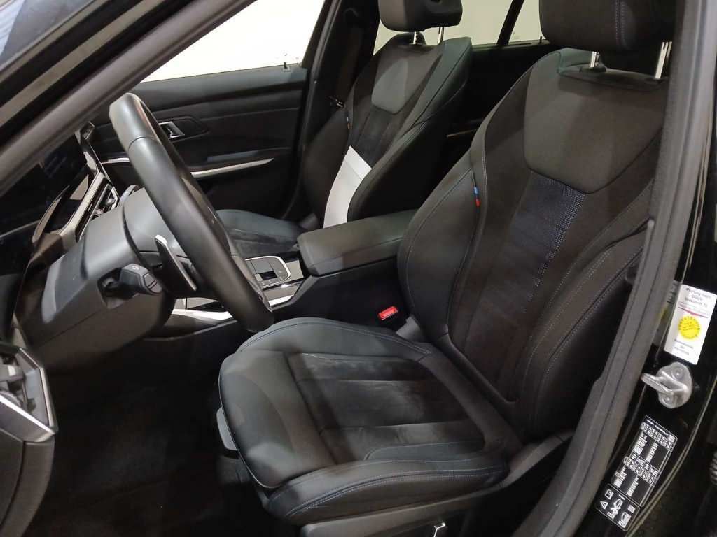 Fahrzeugabbildung BMW 320d xDrive Touring M-Sport °ACC°STANDHEIZ°PANO°