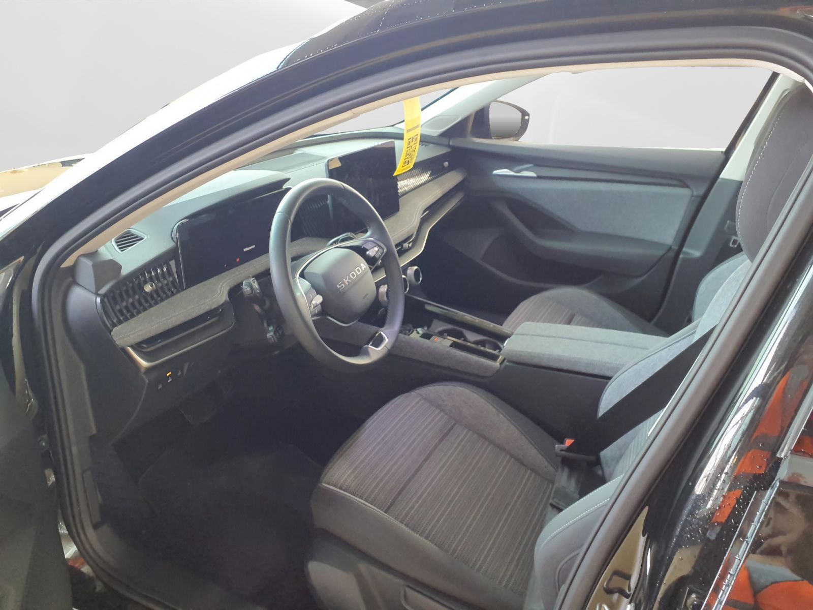 Skoda Superb - Bild 3