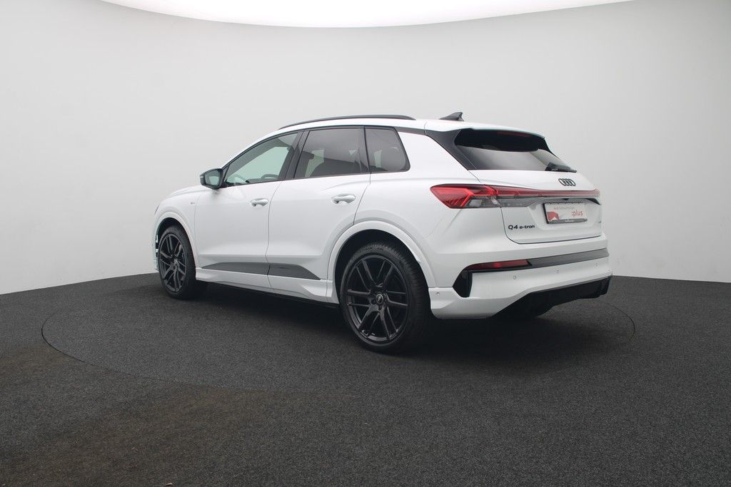 Audi Q4 SUV e-tron quattro 220 kW AHK, Pano, Tech plu imagem 3