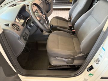 Volkswagen Caddy - 7