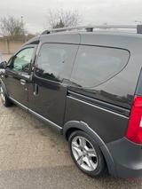 Dacia Dokker SCe 100 Stepway Stepway - Dacia Dokker mit Anhängerkupplung