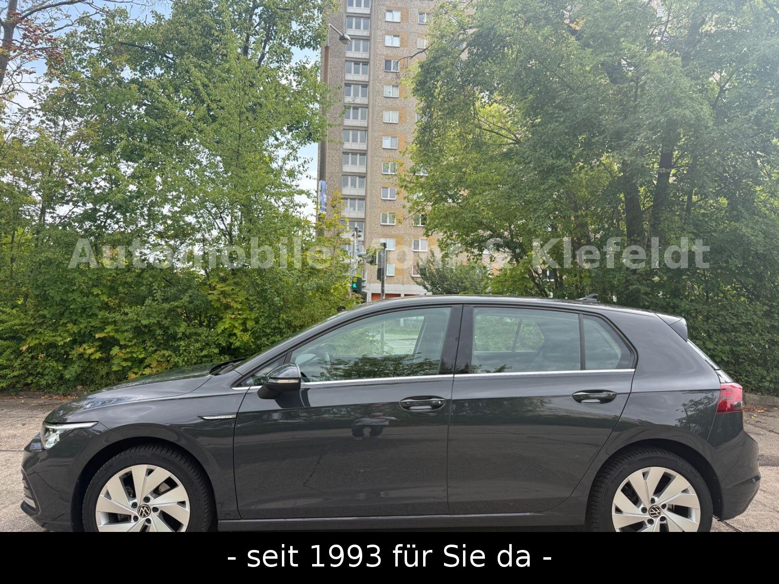 Volkswagen Golf VIII 1.5 Lim. Style*LICHTLEISTE*MEMORY*LHZ*, миниатюра 3