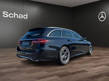 Mercedes E 200 - 5