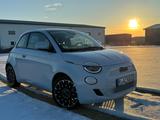 Fiat 500e ICON Limo 42 kWh 17 Zoll ASSISTENT LED - Fiat 500e von privat