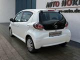 Toyota Aygo 1.0 Cool&Go*Klima*5trg.*Navi*50KW*TÜV Neu - Toyota Aygo (X) in Oldenburg