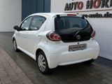 Toyota Aygo 1.0 Cool&Go*Klima*5trg.*Navi*50KW*TÜV Neu - Toyota Aygo (X) aus 2014