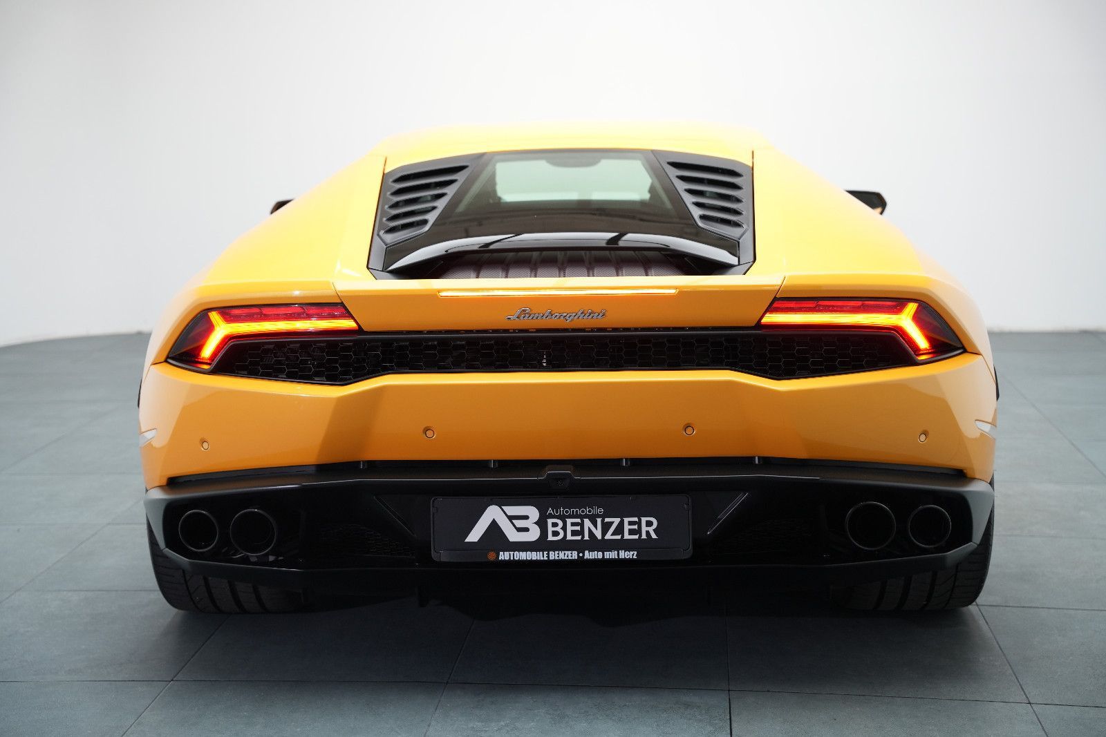 Fahrzeugabbildung Lamborghini Huracan Huracán /LIFT/KAMERA/CARBON/SCHALENSITZ/