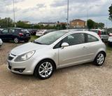 Opel Corsa 1.2 3 porte Sport Neopatentati - Opel Corsa aus 2007: 1.3