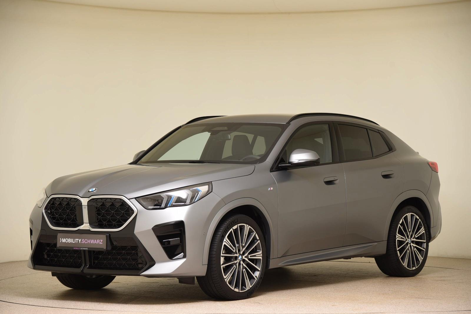 BMW X2 sDrive18d M Sport Keyless LED HUD H&K AHK