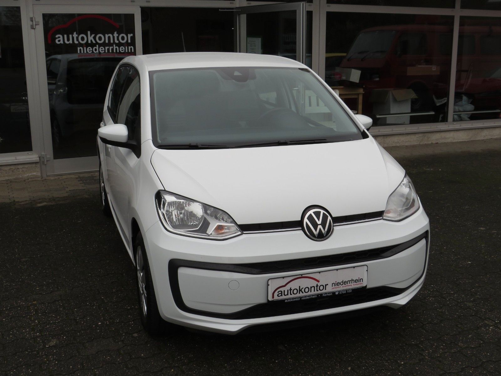 Fahrzeugabbildung Volkswagen up! 4T KLIMA MAPS&MORE CITY-NORBREMS DAB 1.H