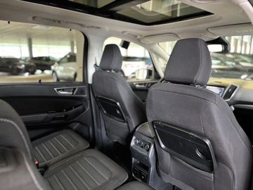 Fotografie des Ford Galaxy 2.0 EcoBlue AT Titanium AHK
