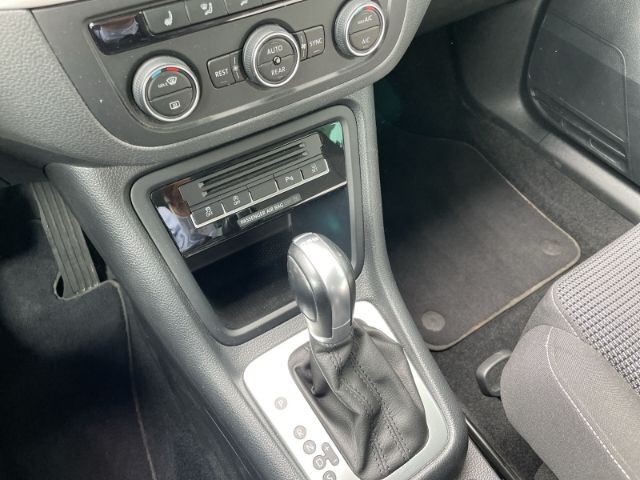 Fahrzeugabbildung Volkswagen Sharan 1.4 TSI BMT Comfortline Autom. Navi, 7-Si