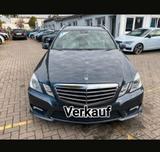 Mercedes-Benz 250 - graue Mercedes-Benz 250