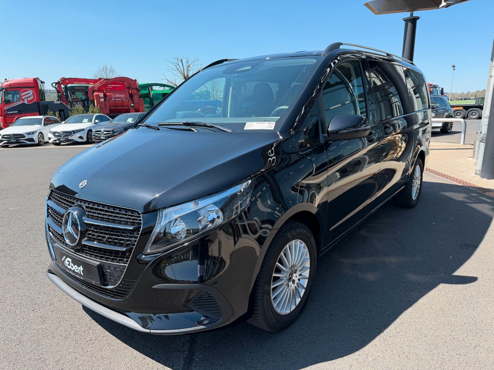 Fahrzeugabbildung Mercedes-Benz V 250 d DISTRONIC AHK2,5to 7Sitze Kamera