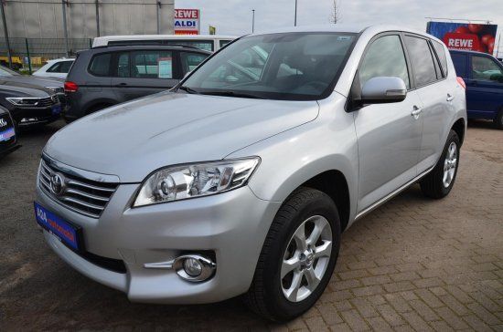 Toyota RAV4 2.0 Valvematic  Life 4x4 AHK Navi Klimaauto