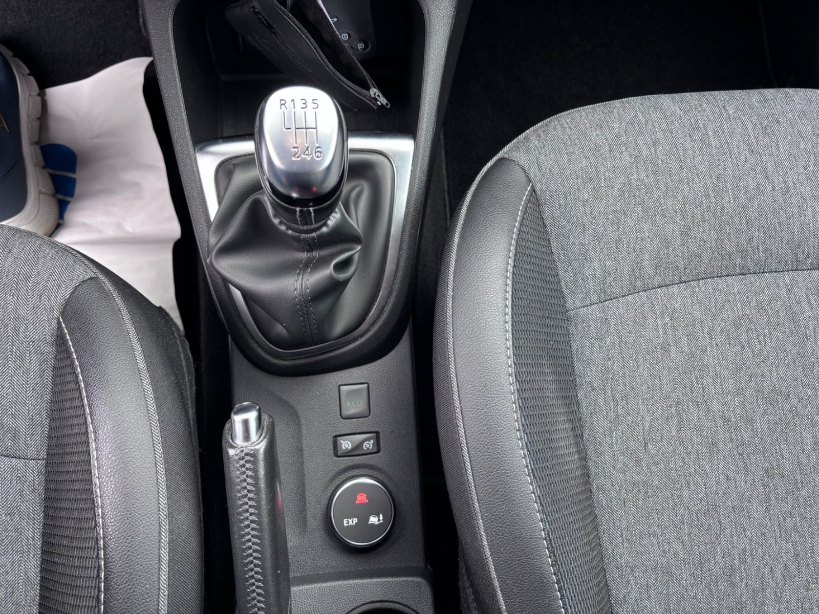 Fahrzeugabbildung Renault Captur Crossborder