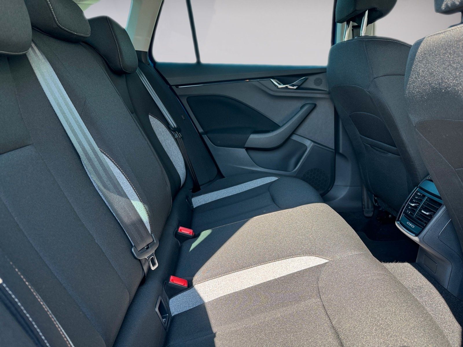 Fahrzeugabbildung SKODA Scala Selection 1.0 TSI