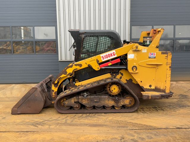 CAT 279D Compact Track Loader - Skidsteer