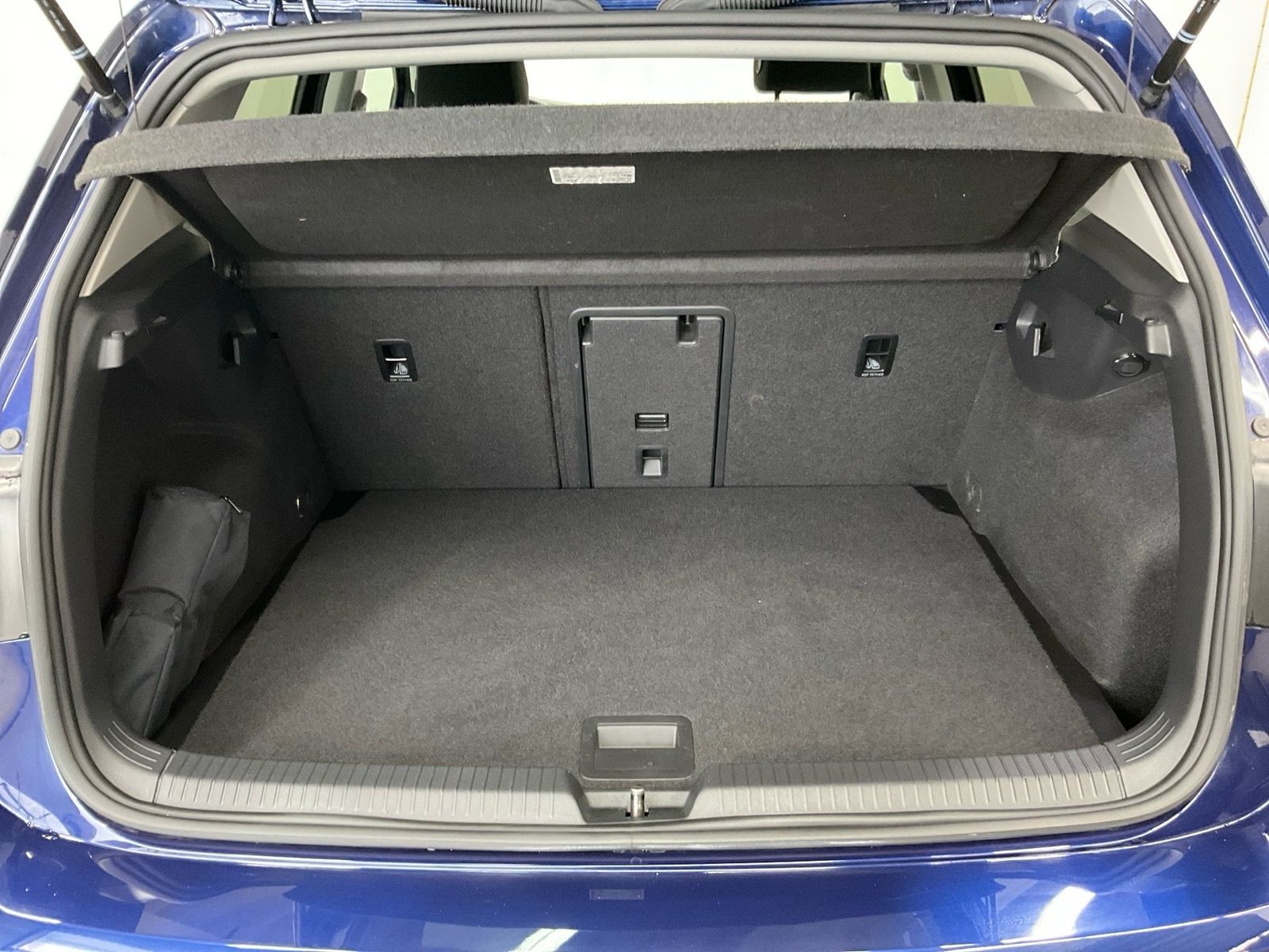Volkswagen Golf - Bild 8