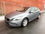 Volvo V40 Lim Kinetic*Navi*PDC*Klimatronic*TOP* - Volvo V40 Kinetic mit Benzin-Antrieb