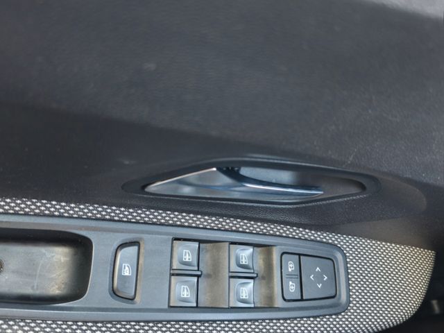 Dacia Sandero III Stepway Com*Navi*LED*SHZ*PDC*Kamera*