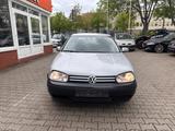 Volkswagen Golf 1.6 Automatik*Klima* - Volkswagen Golf aus 2003: 1.6