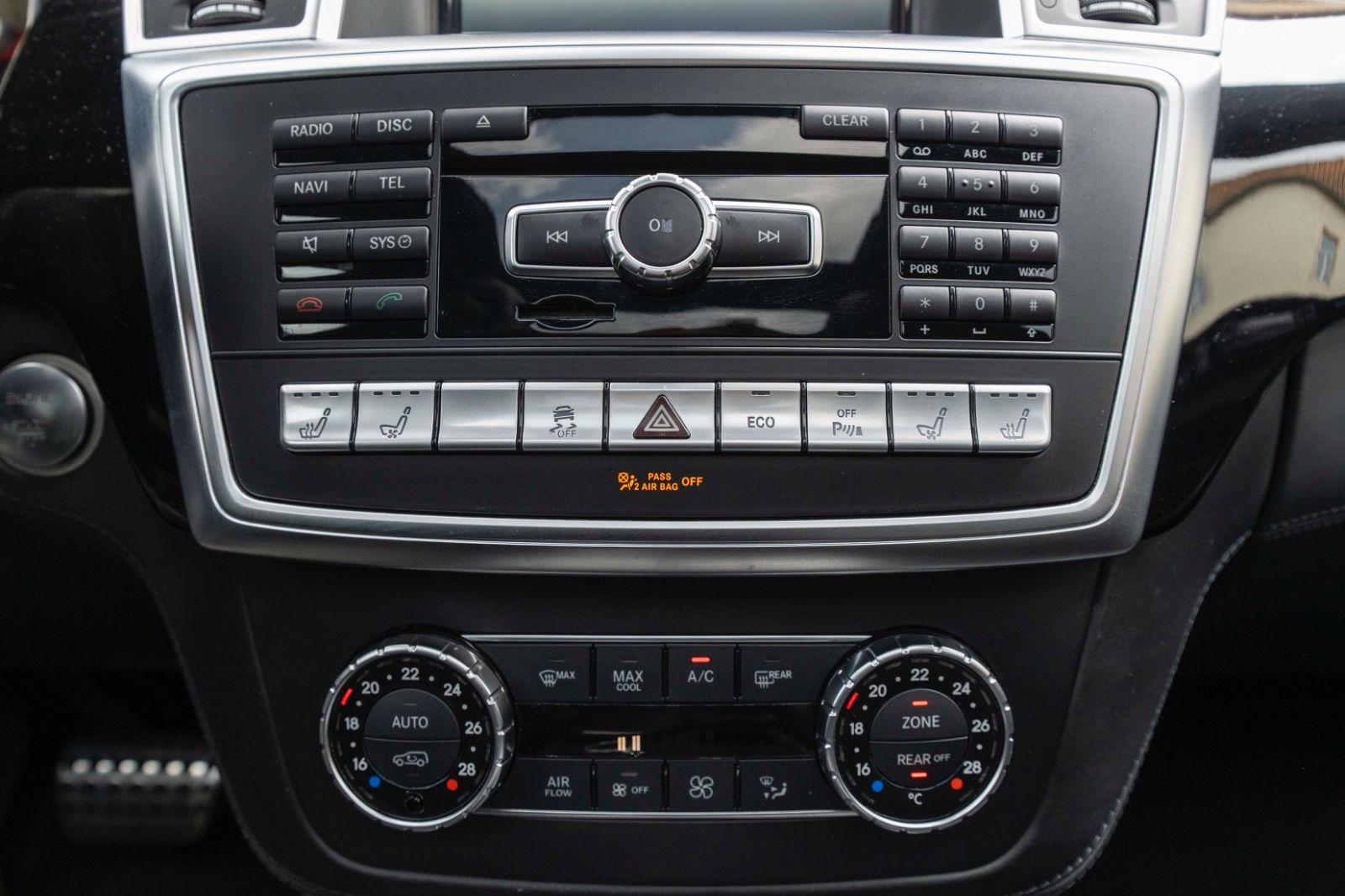 Fahrzeugabbildung Mercedes-Benz GL 63 AMG GLS-Optik 360° LED H&K Massage ACC