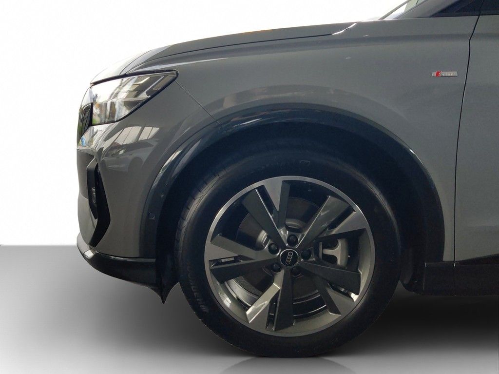 Audi Q4 - Bild 23
