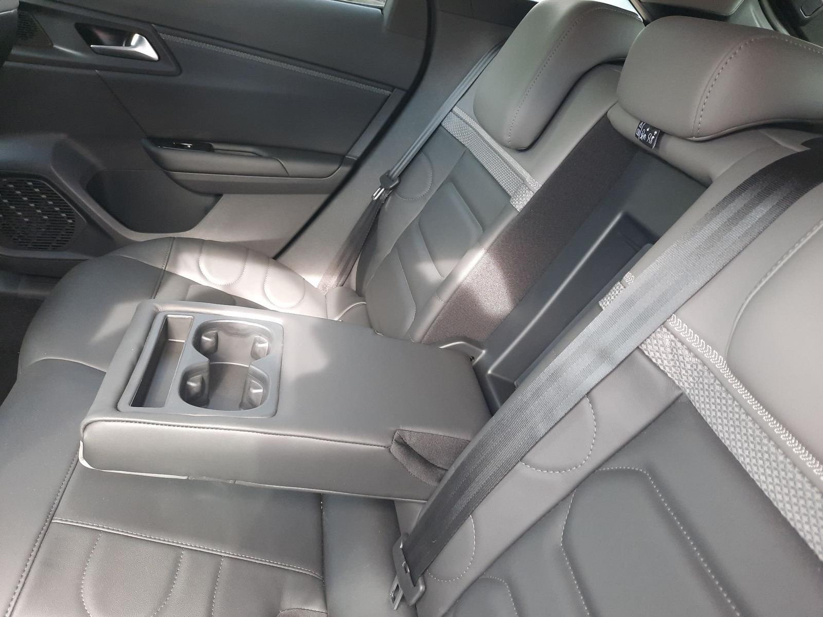 Citroën C5 X 1.2 PureTech 145 Plus Navi Kamera DAB LED