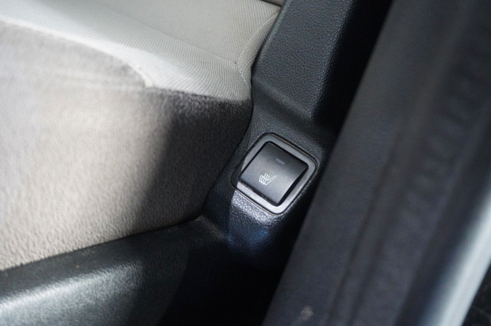 Fahrzeugabbildung Citroën Berlingo Kombi 1.6 HDI SELECTION 5-SITZ KLIMA/SH