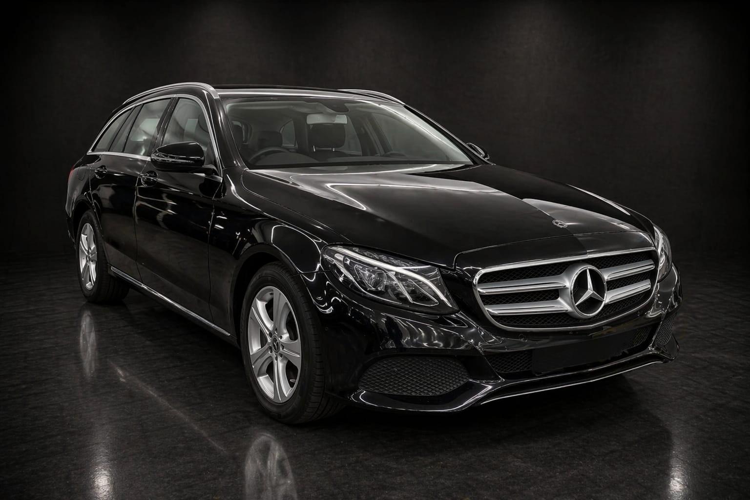 Mercedes-Benz E 220T AVANGARTE SCHIEBEDACH/AHK/LED /SCHECKHEFT