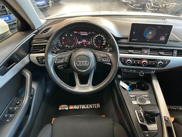 Audi A4 *ACC*AHK*NAVI*CARPLAY*2-ZONEN*SZHZ*LED*