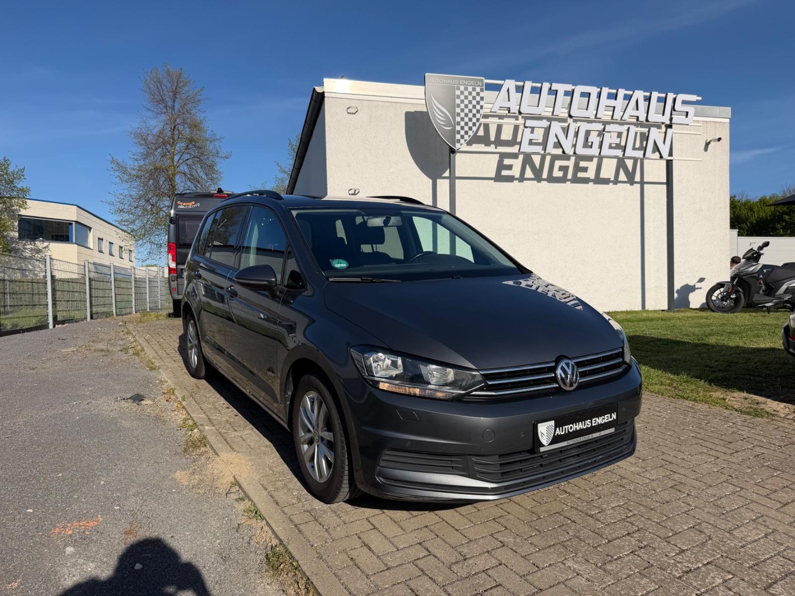 Volkswagen Touran Comfortline BMT 7SITZER/AHK/TEMP