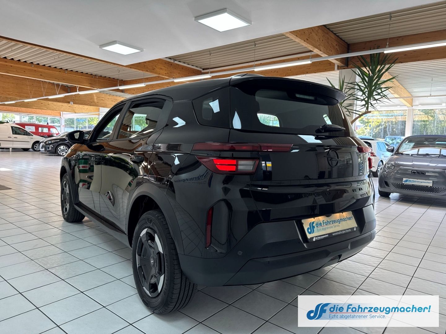 Fahrzeugabbildung Opel Frontera Electric Edition 83 kW Digitales Cockpi