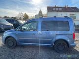 Volkswagen Caddy Trendline 5-Sitze AHK Klima Navi - Volkswagen Caddy mit Diesel-Antrieb: Kombi