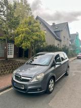 Opel Zafira Diesel Automatik 7sitzer - Opel Zafira aus 2005 mit Diesel-Antrieb