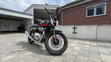 Royal Enfield Interceptor 650 mit viel Zubehör  - Offers