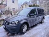 Volkswagen Caddy Maxi - VW Caddy Maxi von privat