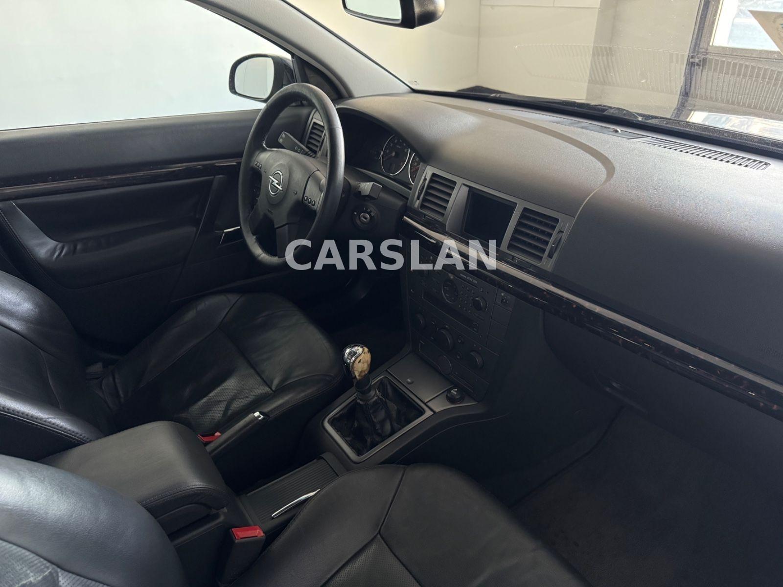 Opel Signum 2004 — photo 23