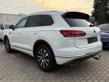 Volkswagen Touareg - 6