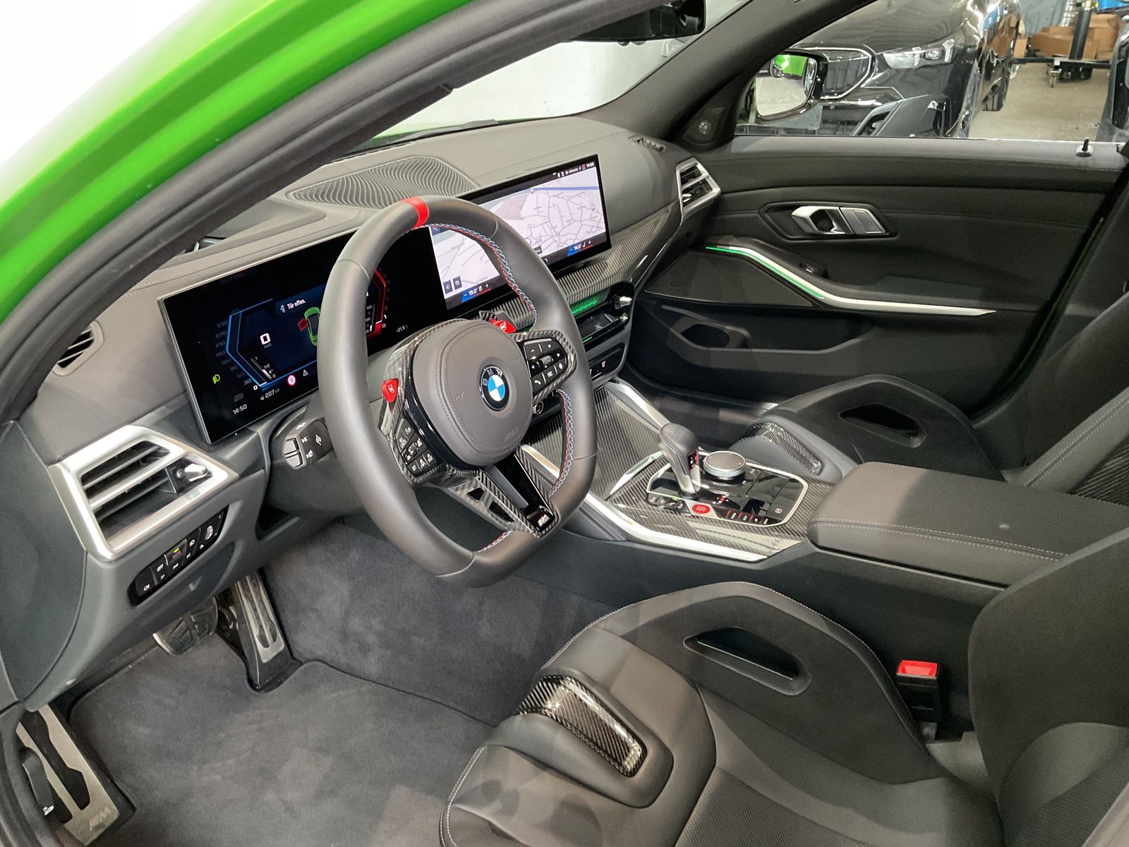 Fahrzeugabbildung BMW M3 Competition | M Carbon-Keramik-Bremse | Schal