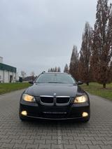 BMW 318 Baureihe 3 Touring 318i - BMW 318 aus 2007: 318i