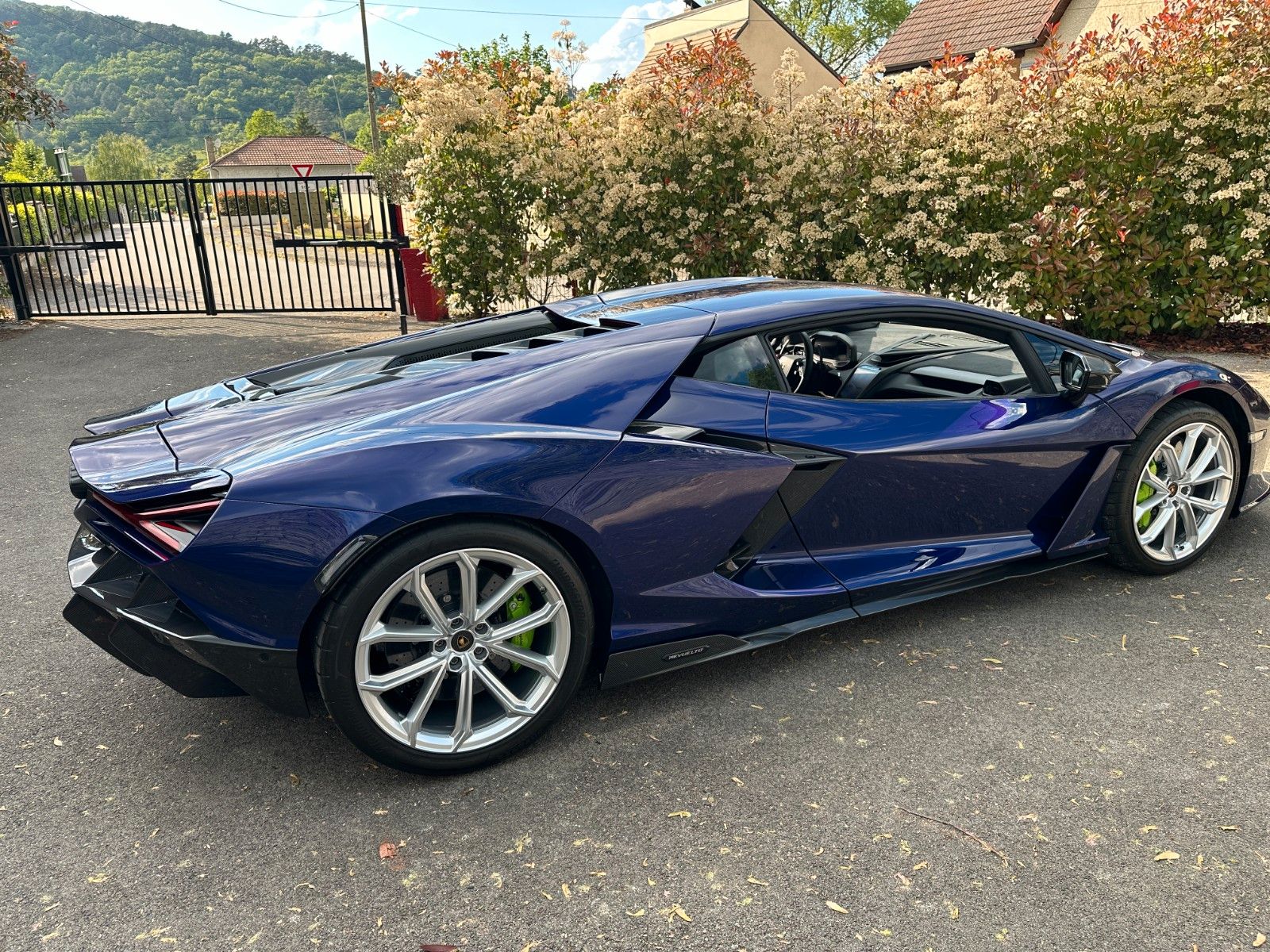 Lamborghini Revuelto 6.5 V12 HPEV imagem 2