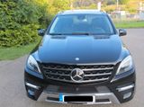 Mercedes-Benz ML 350 BlueTEC 4MATIC - AMG LINE - Mercedes-Benz ML 350: 4matic