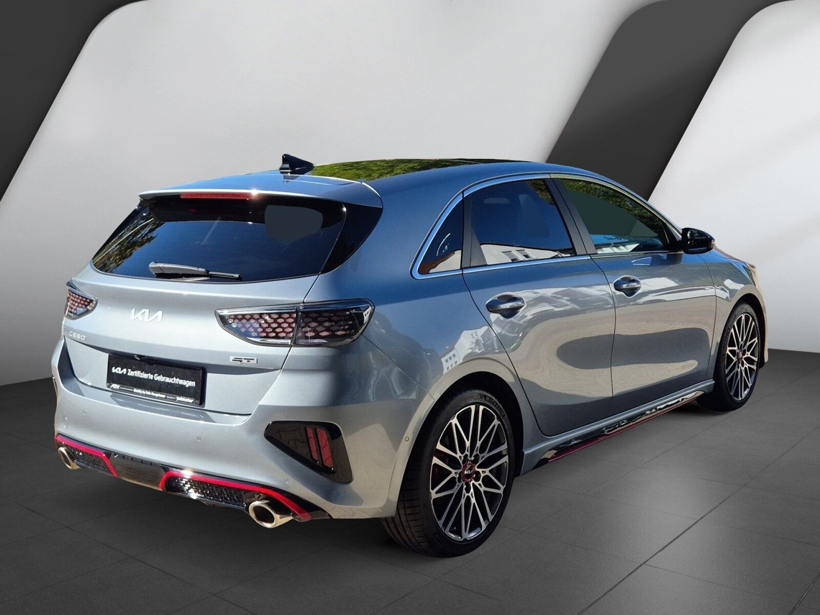 Fahrzeugabbildung Kia Ceed 1.6T-GDI GT KOMFORT-PAKET GLASDACH
