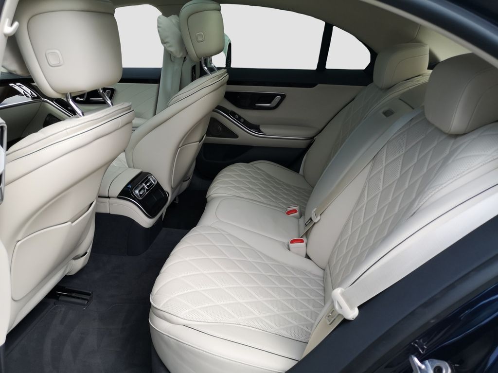 MERCEDES-BENZ S-Class 2022